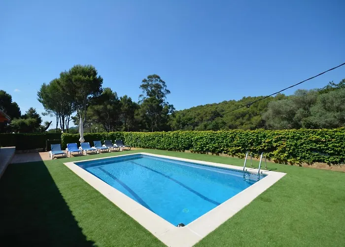 Cadí . Ref. 620 Villa Tamariu